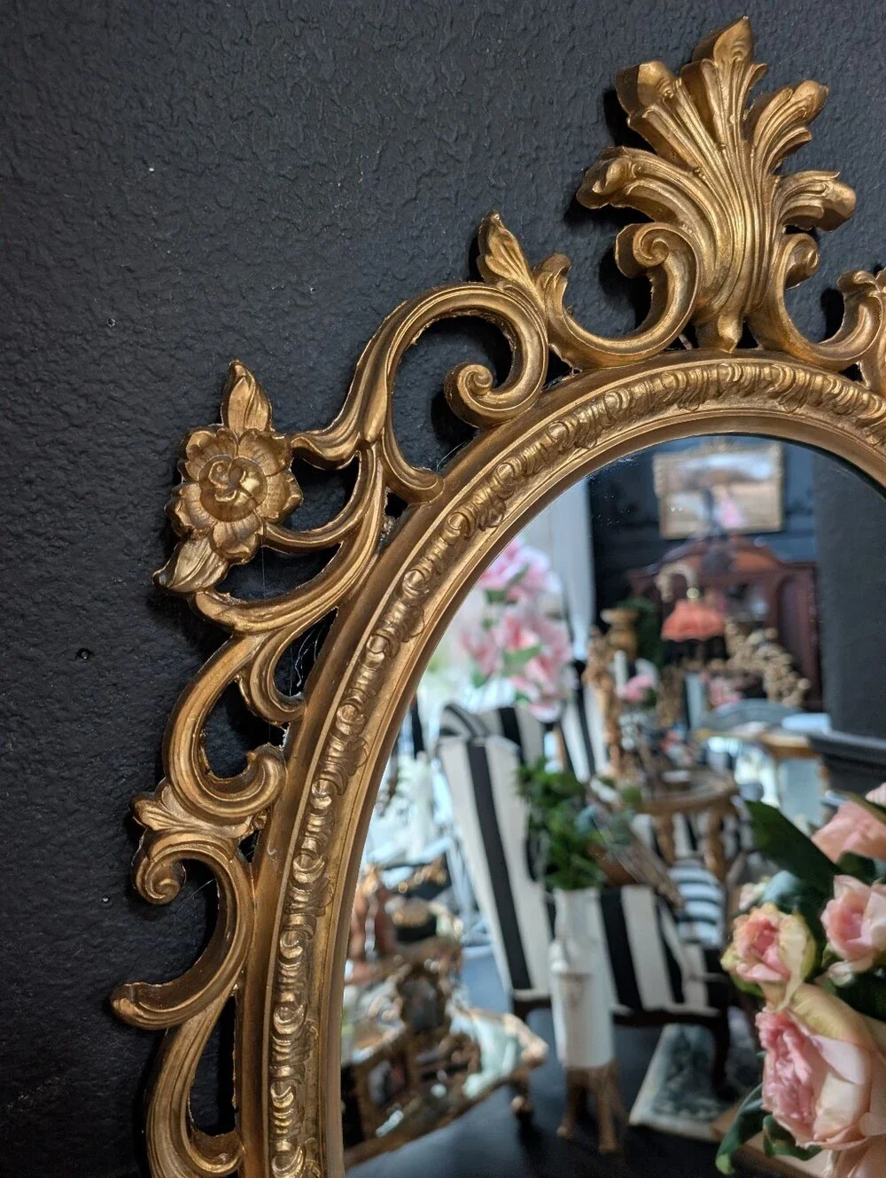 Vintage Ornate Gold Oval Rococo Style Wall Mirror, 28